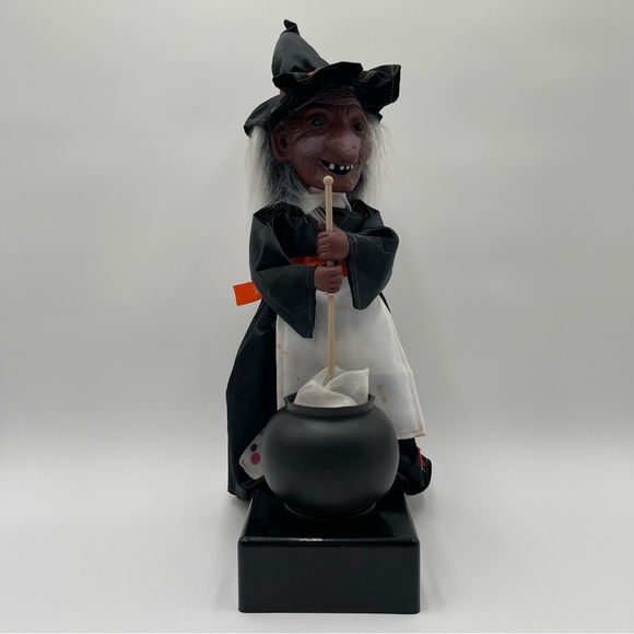 VTG Telco Talking Eyes Flashing Witch Halloween Motionette Cauldron Works - Picture 1 of 11